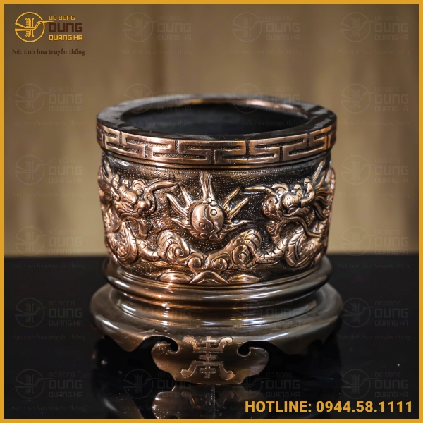 Giải Đáp: Bàn Thờ Đặt 2 Bát Hương Có Được Không