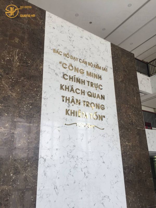 Dung Quang Hà bàn giao & lắp bộ chữ tại Viện Kiểm Sát - Hà Nội