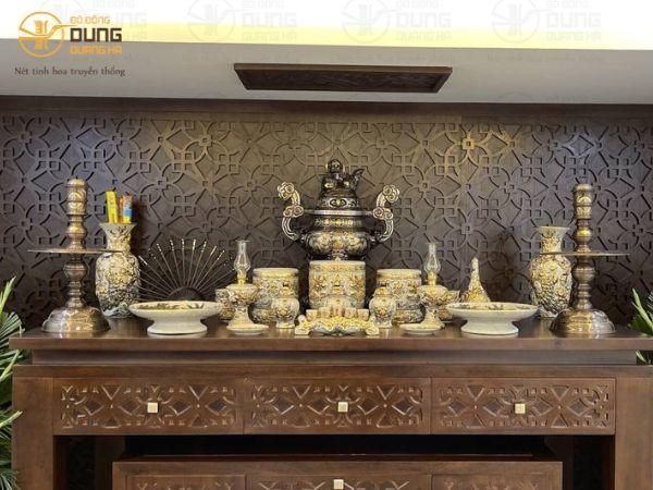 Bàn giao Bộ Đỉnh Ngũ Sắc tới anh chị khách hàng Ninh Hiệp