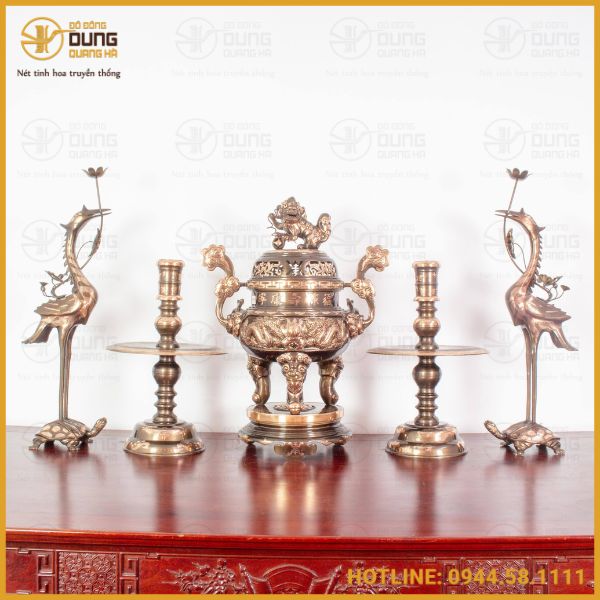 Vì sao nên chọn bộ đồ thờ bằng đồng 5 món?