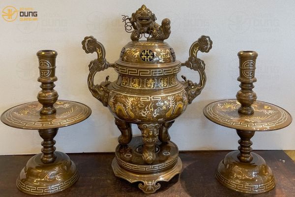 Vì Sao Đồ Thờ Cúng Bằng Đồng Khảm Tam Khí Ưa Chuộng ?