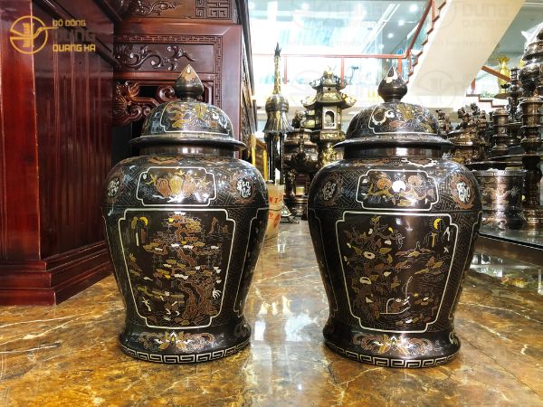 Chóe thờ được sử dụng để làm gì trong thờ cúng ?