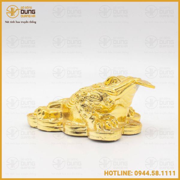 Giải Đáp: Có Nên Để Đồ Trên Nóc Bàn Thờ Ông Địa?