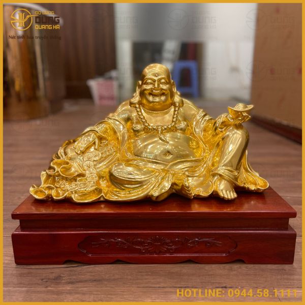 Giải Đáp: Có Nên Để Đồ Trên Nóc Bàn Thờ Ông Địa?