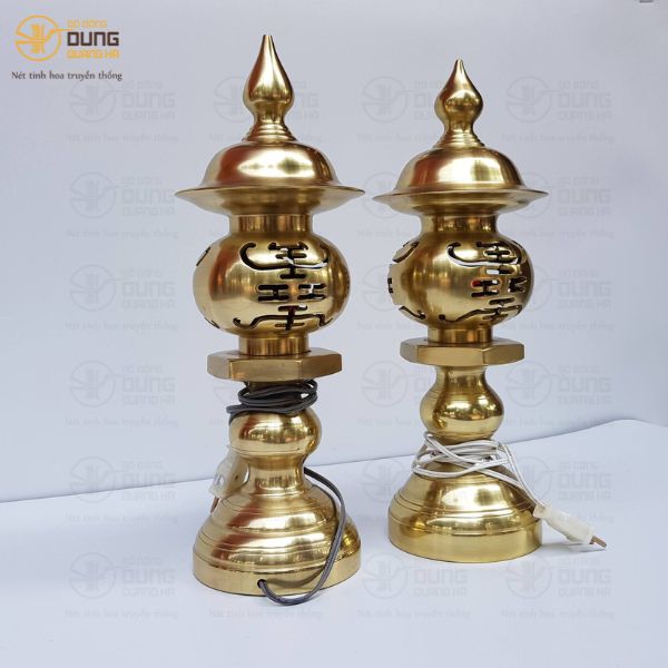 【Giải Đáp】Vì Sao Nên Lựa Chọn Đèn Thờ Bằng Đồng 