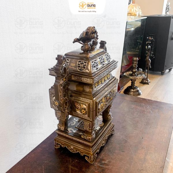 【Giải Đáp】Đỉnh Đồng Vuông Được Nhiều Người Ưa Chuộng