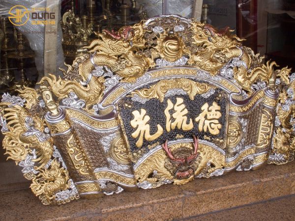 Giải Mã Ý Nghĩa Đức Lưu Quang trên Hoành Phi & Cuốn Thư