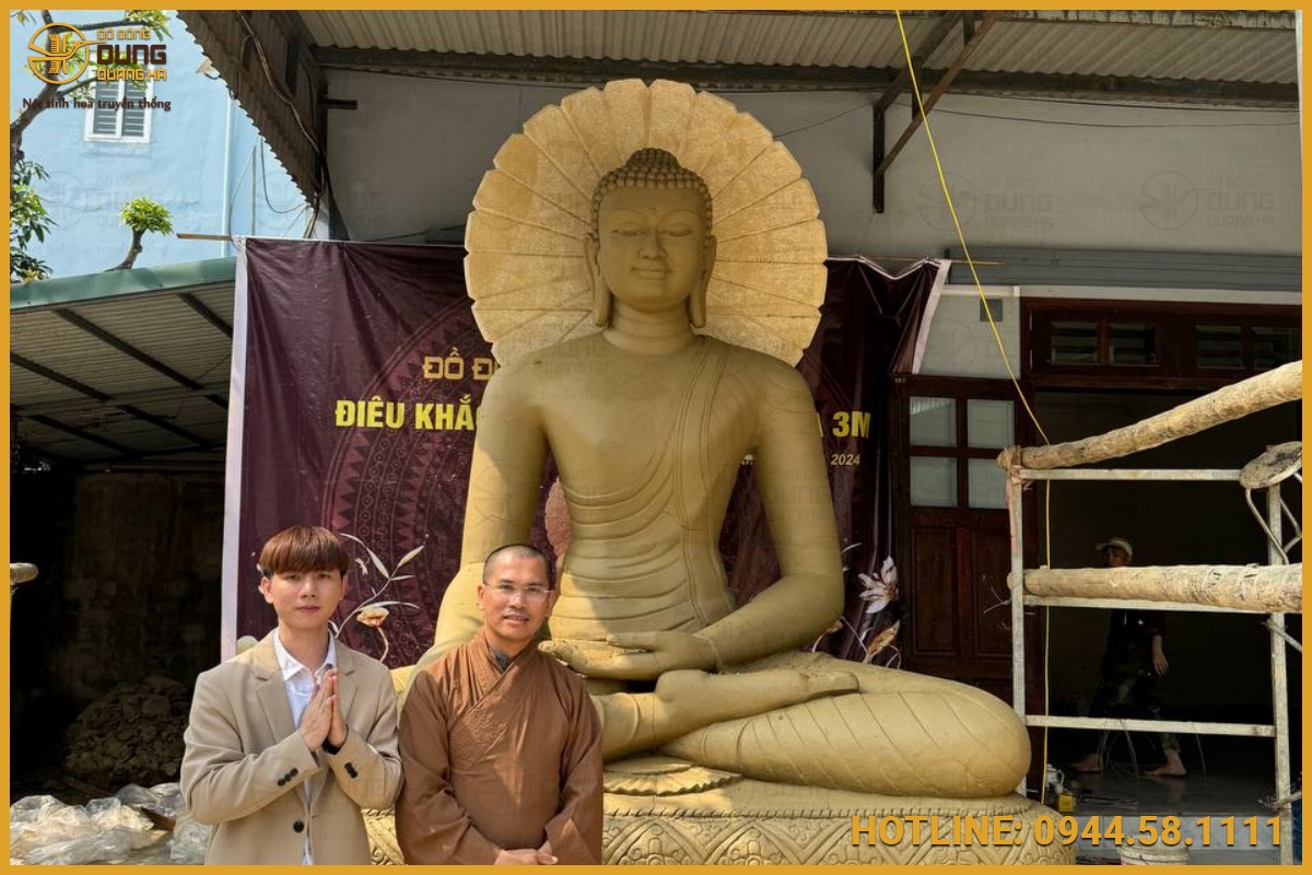 Mẫu tượng tinh xảo