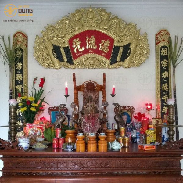 Hoành Phi Câu Đối & Cuốn Thư Câu Đối Có Khác Nhau ?