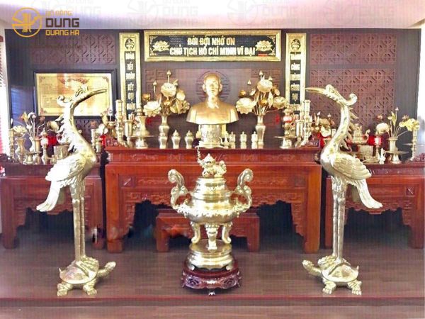 Hoành Phi Câu Đối & Cuốn Thư Câu Đối Có Khác Nhau ?