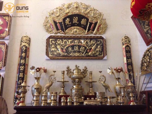 Gợi Ý Cách Treo Hoành Phi Câu Đối Thờ Trên Ban Thờ