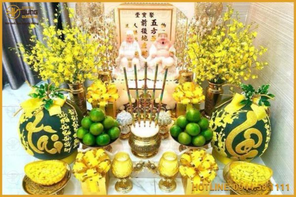 [Tìm Hiểu] Hướng đặt bàn thờ Thần Tài theo tuổi