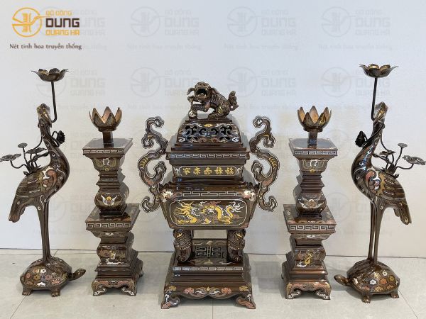 Lưu Ý Khi Lựa Chọn Cửa Hàng Đồ Thờ Khảm Ngũ Sắc