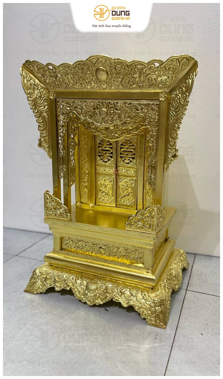 Khám thờ gia tiên bằng đồng vàng mộc chạm rồng cao 68cm
