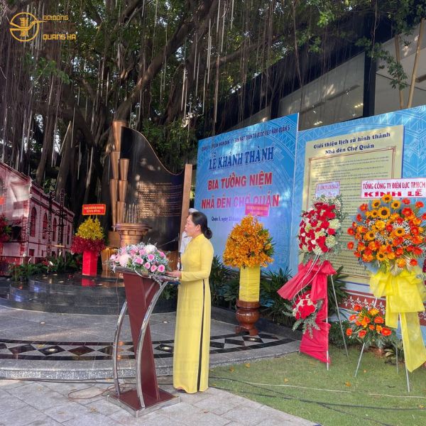 Dự lễ khánh thành công trình đúc bia tưởng niệm nhà đèn chợ quán Quận 5 - TPHCM