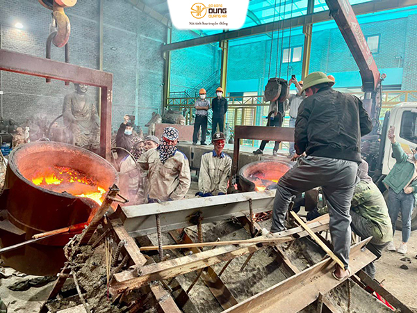 Lắp đặt Bia tưởng niệm 3m6 x 3m nhà đèn công ty Cổ Phần LANDSAIGON