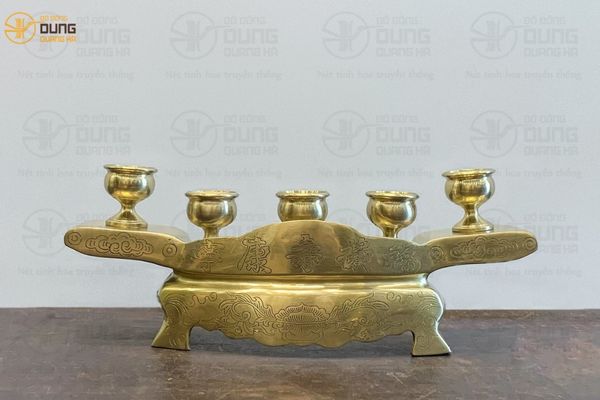 Bộ Ngai 3 Chén Và 5 Chén Trong Văn Hóa Thờ Cúng 