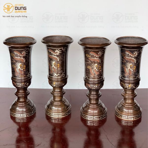 Điều Ít Biết Về Ống Cắm Hương Bằng Đồng 