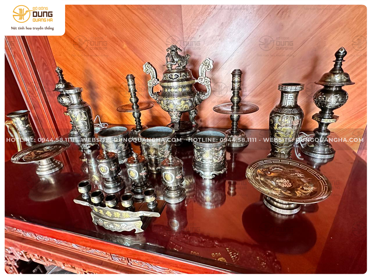 Giao bộ đồ thờ khảm ngũ sắc khách hàng tại Bình Dương