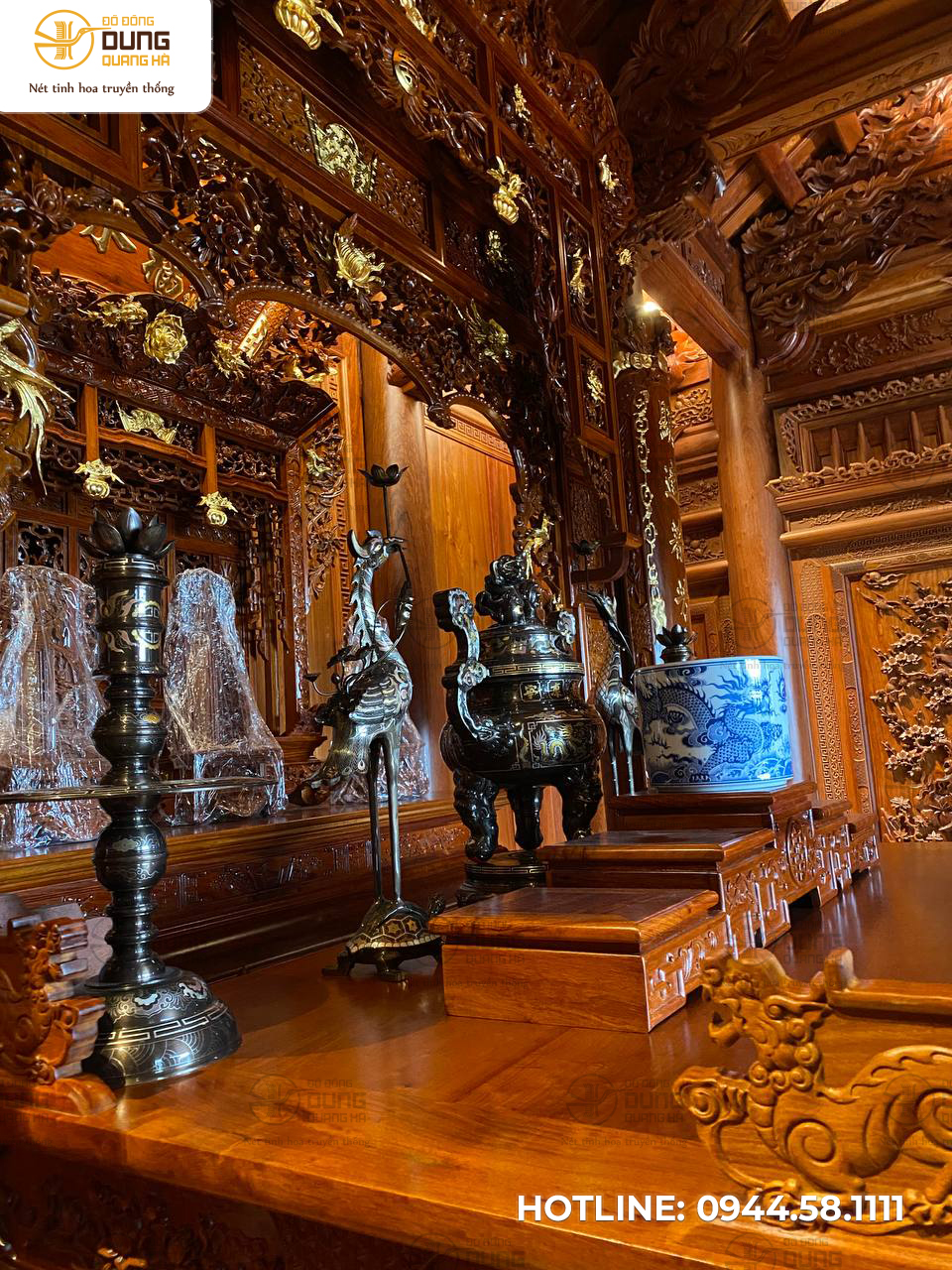 Đồ đồng Dung Quang Hà bàn giao ngũ sự ngũ sắc cho khách hàng tại Gia Lâm