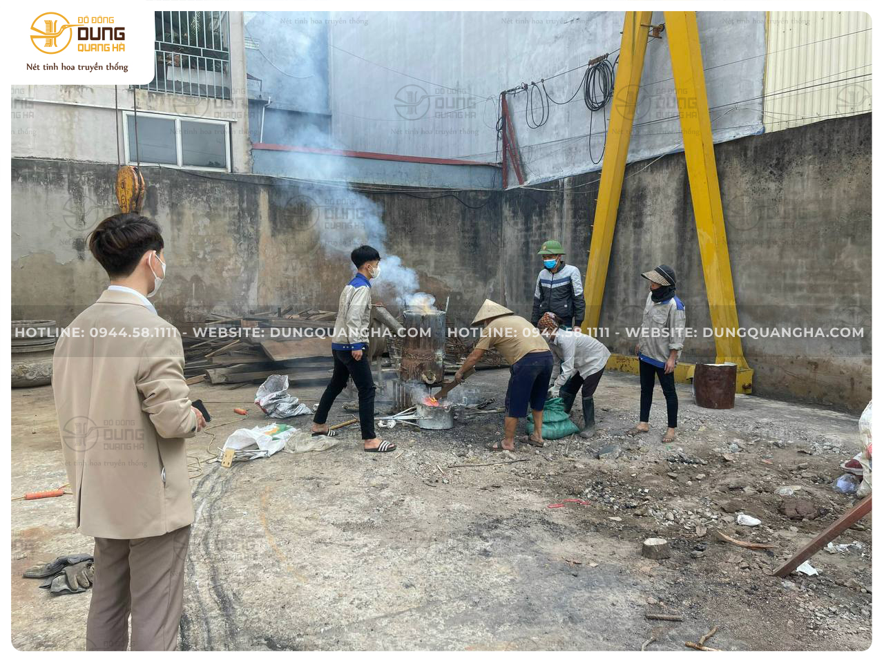 Khách về dự lễ đúc Cụ Tổ họ Đặng - Hoàng Cát - Hoằng Hải - Thanh Hóa