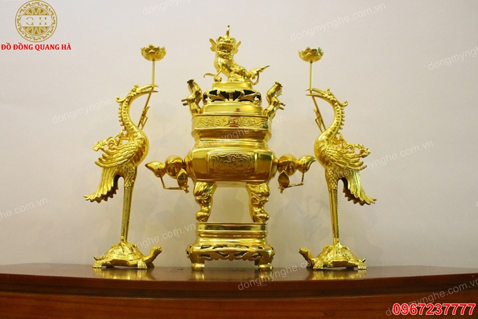 Bộ đồ thờ ngũ sự đỉnh vuông đồng vàng mạ vàng 24k cao 70cm