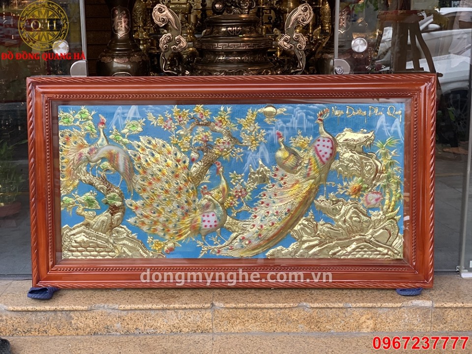 Tranh Ngọc Đường Phú Quý đẹp bằng đồng vàng khung gỗ tùng