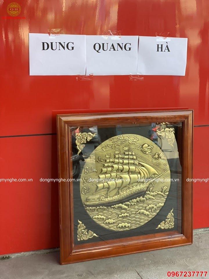 Tranh Thuận Buồm Xuôi Gió đẹp đồng vàng giả cổ vuông 81cm