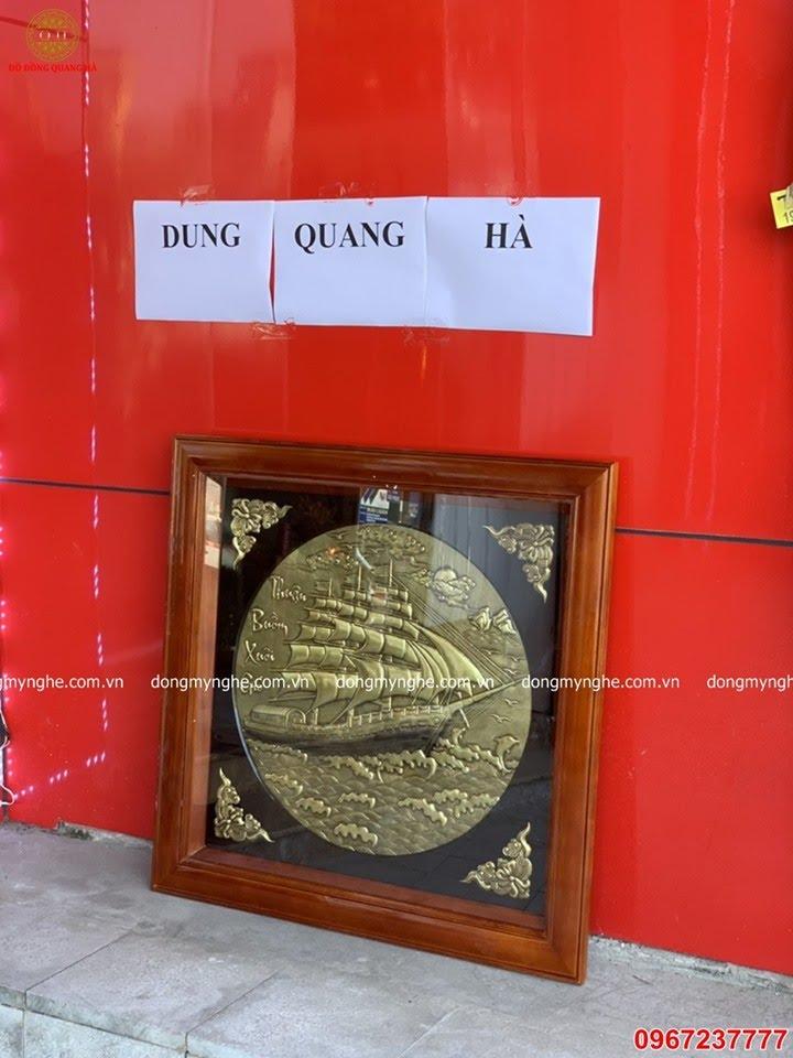 Tranh Thuận Buồm Xuôi Gió đẹp đồng vàng giả cổ vuông 81cm