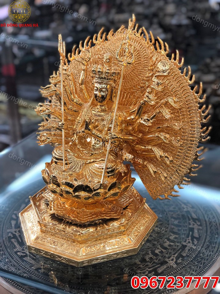 Tượng Phật thiên thủ thiên nhãn bằng đồng mạ vàng 24k