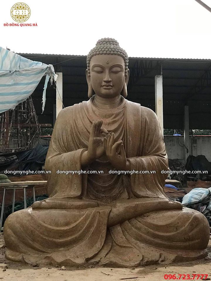 Đắp mẫu tượng Phật cao 3m cổ kính tinh xảo