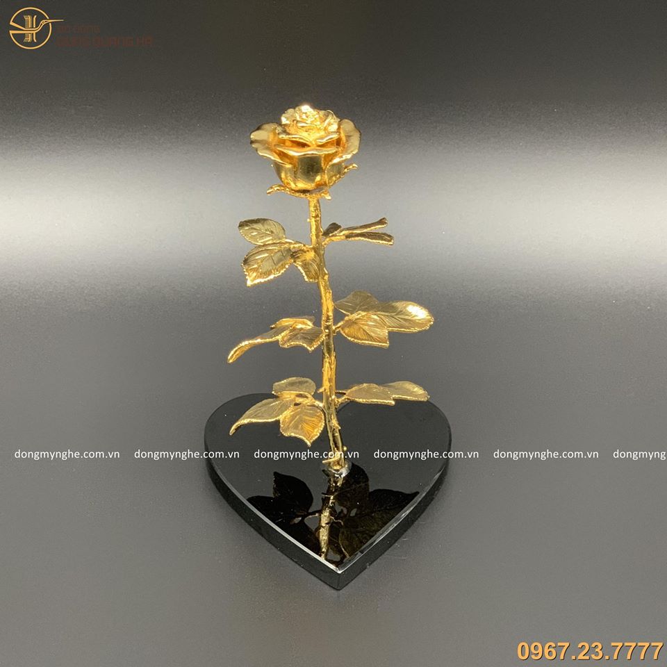 Hoa hồng mạ vàng 24k thiết kế tinh xảo ấn tượng cao 15cm