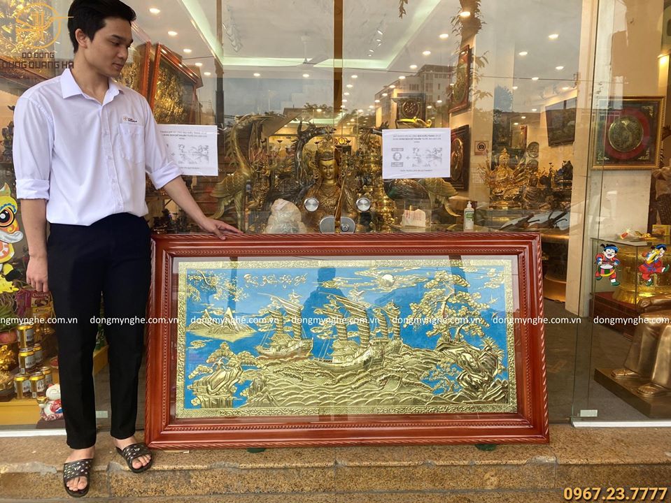 Tranh Thuận Buồm Xuôi Gió bằng đồng vàng nền xanh 1m7