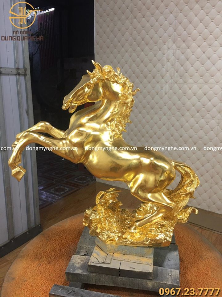 Tượng ngựa bằng đồng cao 42cm dát vàng - Linh vật ý nghĩa