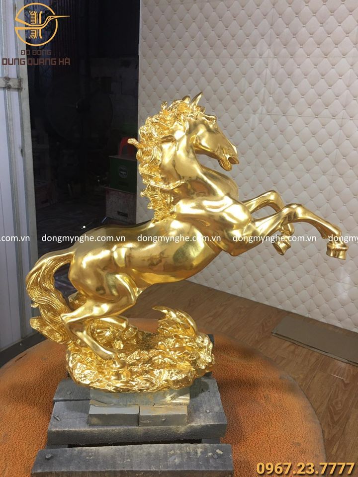 Tượng ngựa bằng đồng cao 42cm dát vàng - Linh vật ý nghĩa