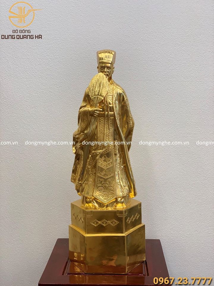 Tượng Khổng Minh đẹp bằng đồng thếp vàng 9999 cao 67cm