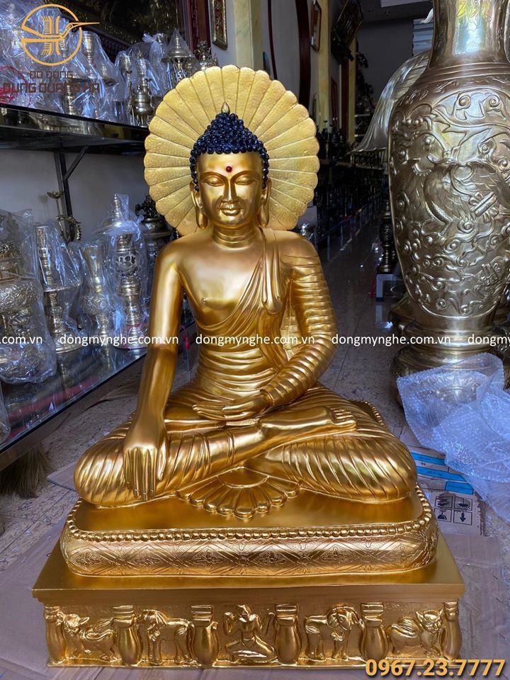 Tượng Phật Thích Ca đẹp bằng đồng đỏ dát vàng cao 90cm