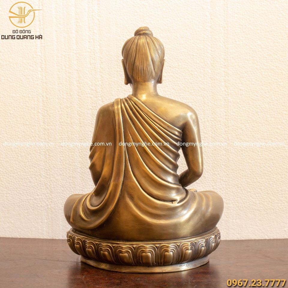 Tượng Phật Thích Ca bằng đồng vàng hun đẹp tôn nghiêm