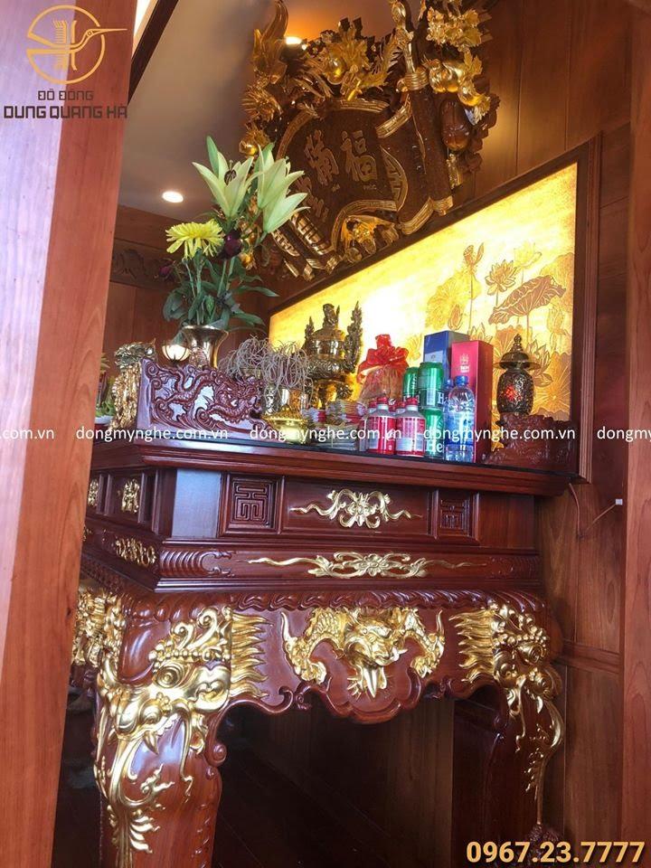 Dát vàng lên gỗ : sập thờ gỗ và cửa võng gỗ tại Hải Phòng