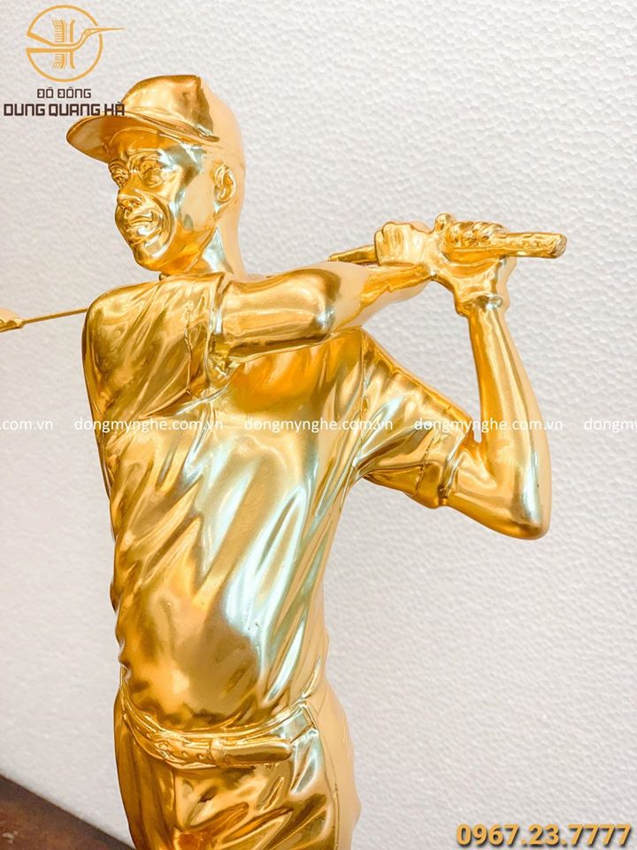 Tượng đồng nghệ thuật vận động viên chơi golf thếp vàng