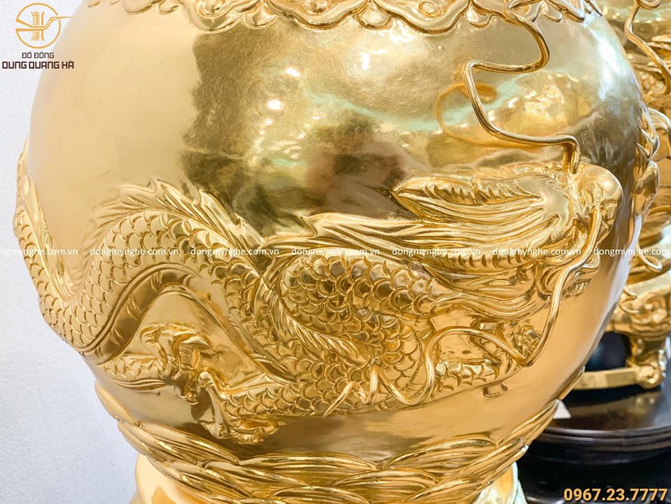 Lọ hoa trang trí dát vàng 9999 cao 60cm - cả đế 78cm
