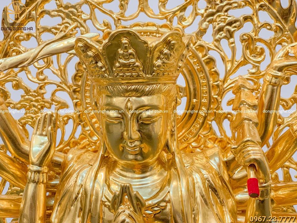 Tượng Phật Chuẩn Đề bằng đồng thếp vàng cao 30cm - liếc 40cm