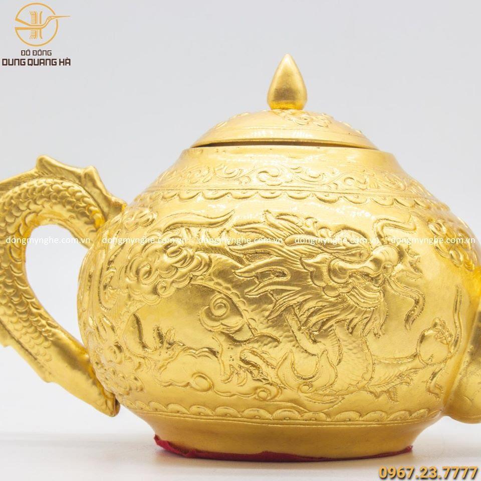 Ấm trà bằng đồng mạ vàng cao 10cm - quà tặng cao cấp