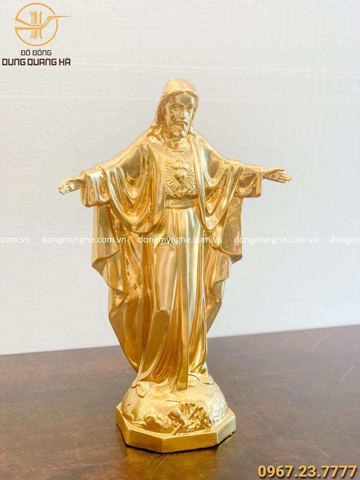Tượng Chúa bằng đồng dát vàng 9999 cao 40cm đẹp tôn nghiêm