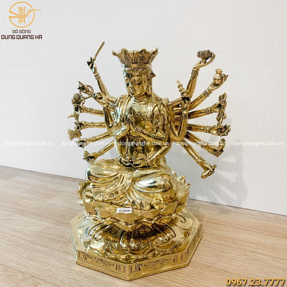 Tượng Phật Chuẩn Đề đồng vàng phủ bóng tôn nghiêm cao 48cm