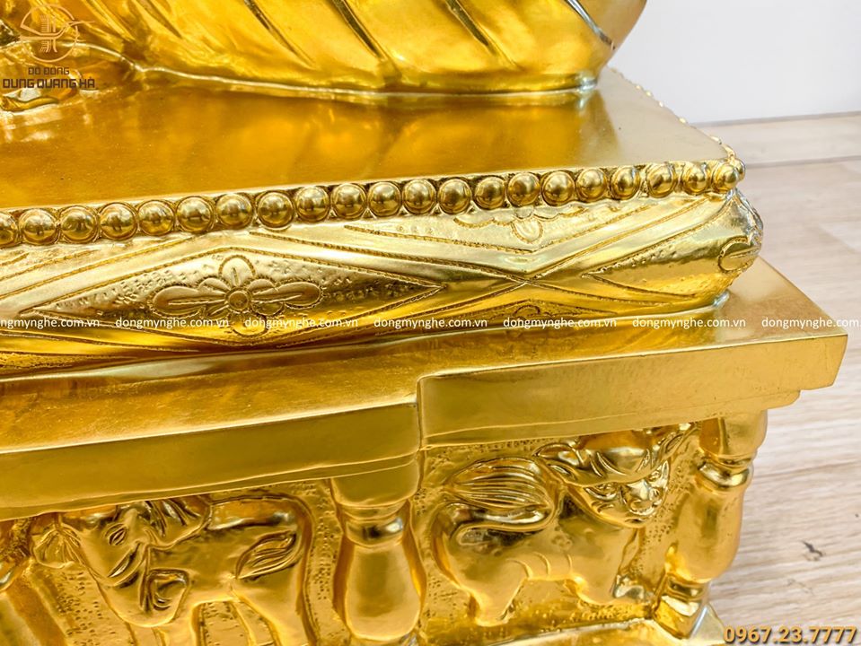 Tượng Phật Thích Ca bằng đồng đỏ dát vàng 9999 cao 90cm