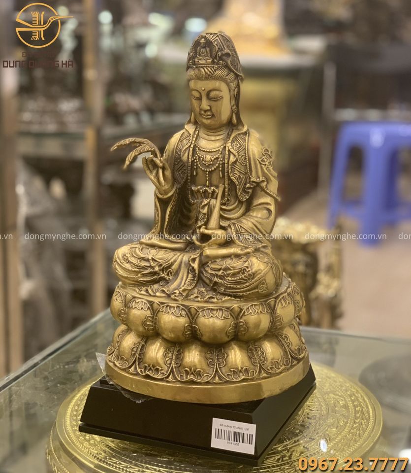 Tượng Phật Bà Quan Âm ngồi đài sen bằng đồng vàng cao 30cm
