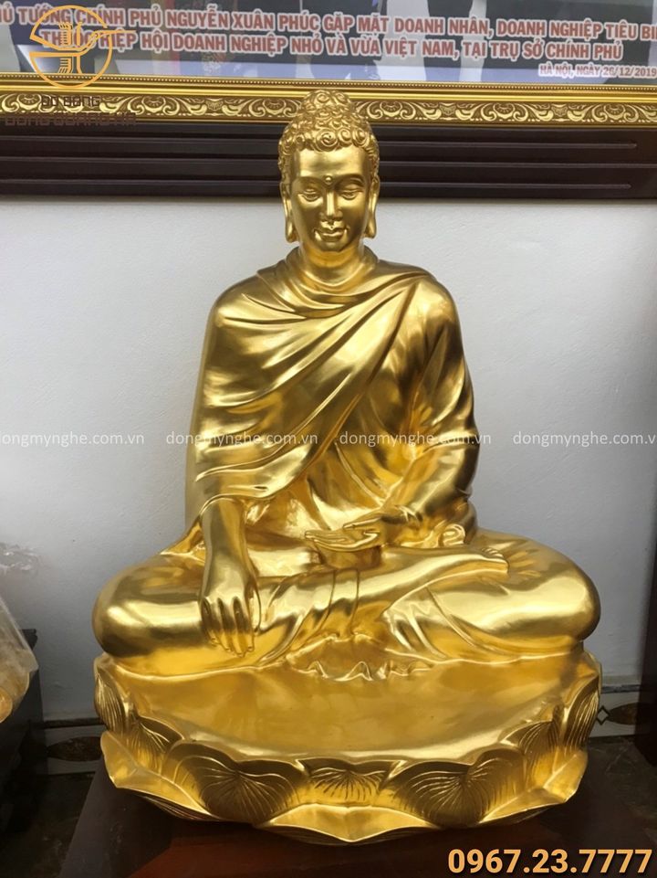 Tượng Phật Thích Ca đẹp bằng đồng thếp vàng 9999 cao 60cm