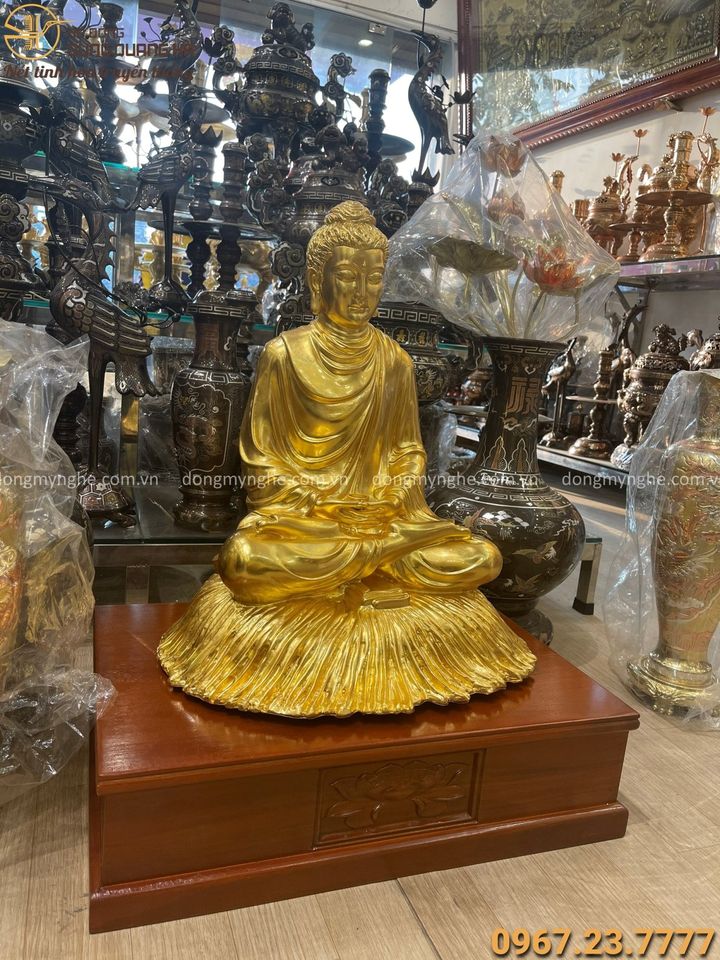 Tượng Phật Thích Ca bằng đồng thếp vàng cao 60cm tôn nghiêm