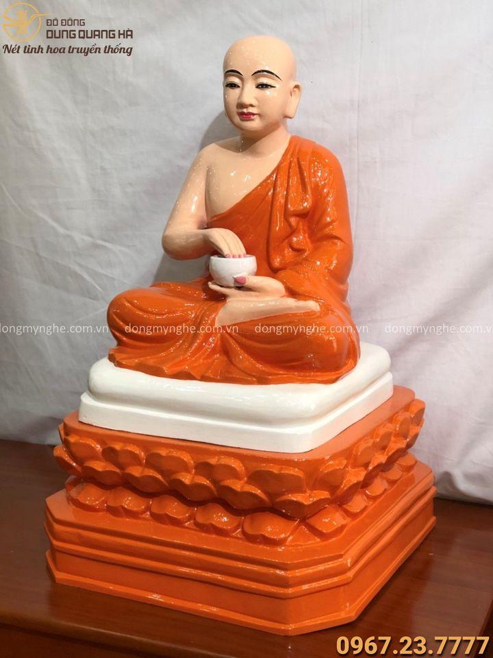 Tượng Phật khất thực cao 61cm bằng đồng đỏ tinh xảo